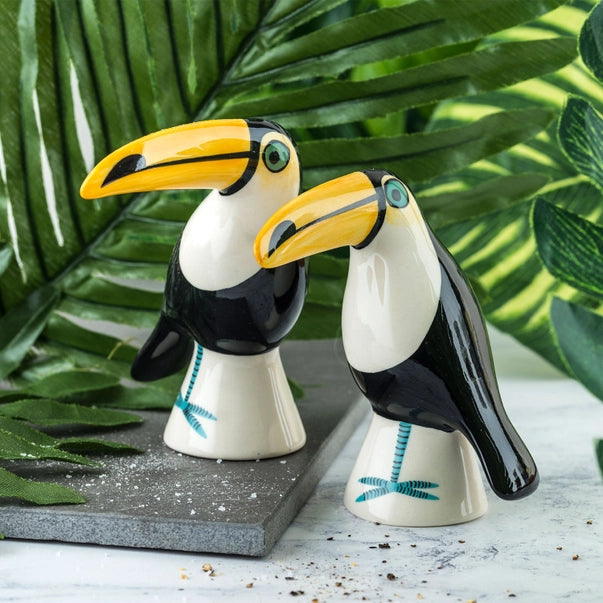 toucan-salt-pepper-shakers-hannah-turner