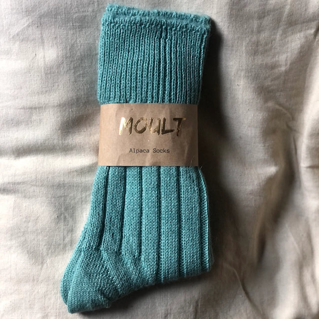 alpaca-lounging-socks-small-uk-4-7-teal-moult