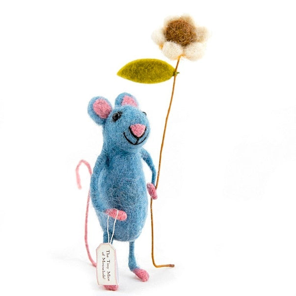 blue-mouse-with-flower-felt-character-sew-heart-felt