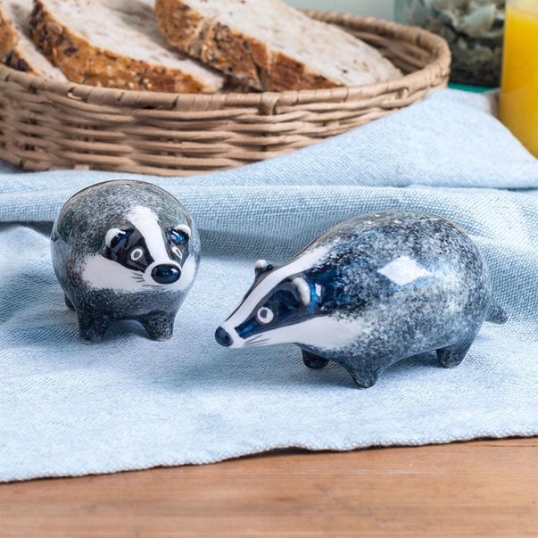 badger-ceramic-salt-pepper-shakers-hannah-turner