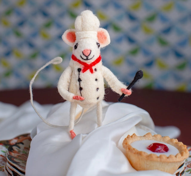 chef-mouse-felt-character-sew-heart-felt