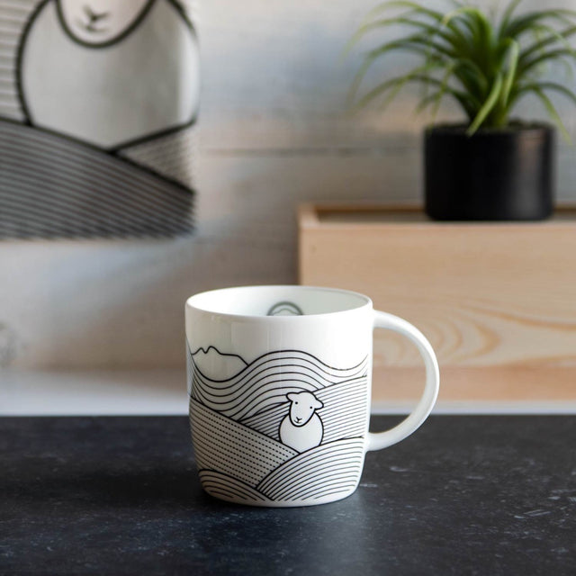 grey-line-mug-the-herdy-company