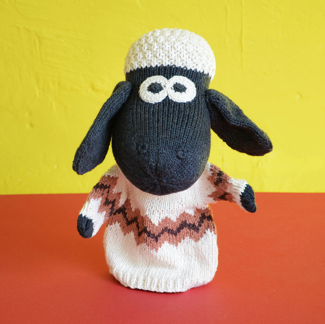 shaun-the-sheep-knitted-hand-puppet-chunki-chilli